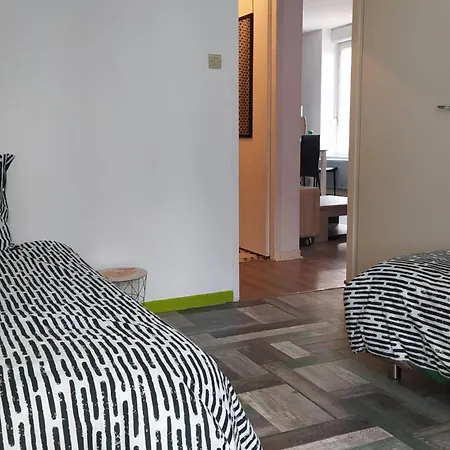 Fx 2 Apartment *