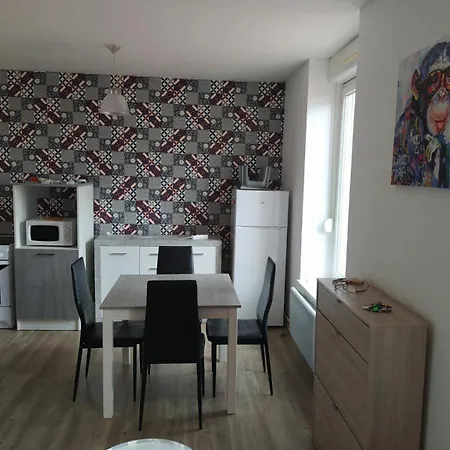 Fx 2 Apartamento Saint-Die-des-Vosges